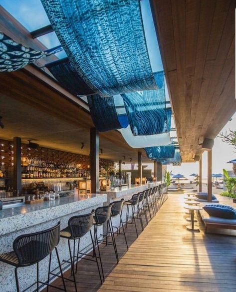 Seafood Restaurant Exterior Design, Sea Cafe Design, Ocean Restaurant, Restaurant Exterior Design, Beach Architecture, Seaside Cafe, Seaside Restaurant, Nautical Interior, Restaurant Exterior