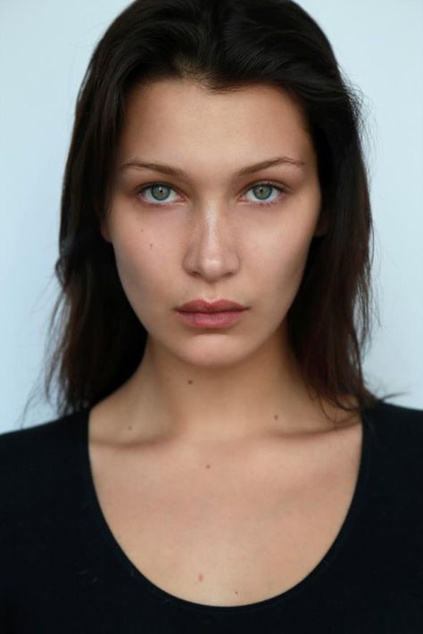 runwayandbeauty: “ Bella Hadid - IMG Models Digitals 2015. ” Bella Hadid Makeup, Model Polaroids, Model Headshots, Bella Gigi Hadid, Nagellack Trends, Bella Hadid Style, Hadid Style, Img Models, Model Face