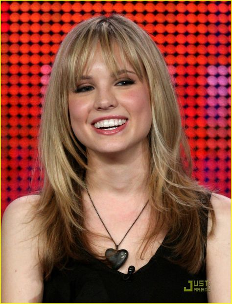 Meaghan Martin Meaghan Jette Martin, Martin Aesthetic, Meaghan Martin, Life Reference, Until Dawn, Celeb Crushes, Could Play, Hair Ideas, Pretty People