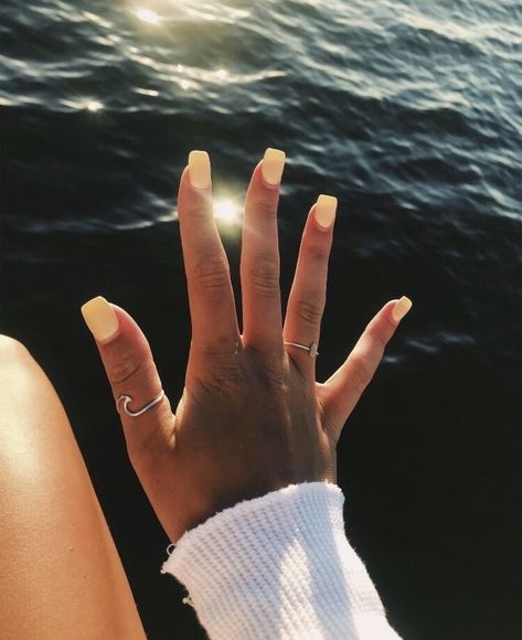 Short Acrylic Summer, Vsco Nails, Summer Time Nails, Summer Nails Designs, Neon Nail Designs, Vsco Summer, Summer Manicure, Cute Summer Nails, Short Acrylic