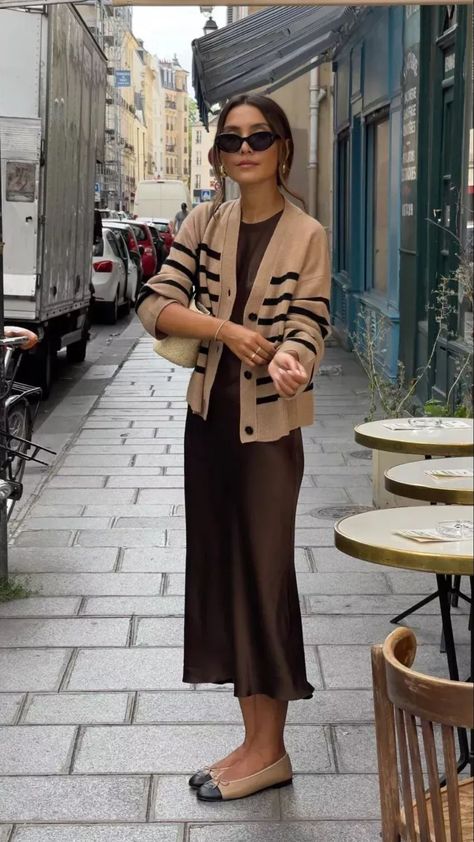 Soft Feminine Outfits, Old Money Fashion, Money Fashion, Corporate Fashion, Business Casual Outfits For Women, Office Outfits Women, Corporate Outfits, Outfit Trends, Winter Mode