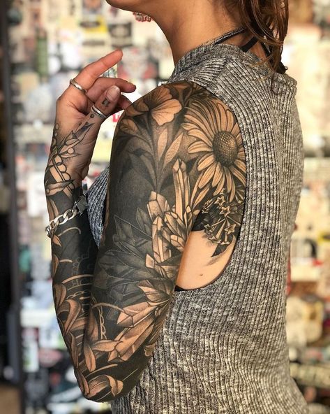 WHITE on Black Tattoo on Instagram: “• @cavelluccitattoo #WHITEonblacktattoo by @TTTSWRLDS #TTTSWRLDS #whiteinktattoo #blacktattoo #blackworktattoo #blackwork #blacksleeve…” Arm Cover Up Tattoos, Forearm Cover Up Tattoos, Tatuaje Cover Up, Black Sleeve Tattoo, Cover Up Tattoos For Women, Black Tattoo Cover Up, Full Tattoo, Black White Tattoos, Tato Lengan