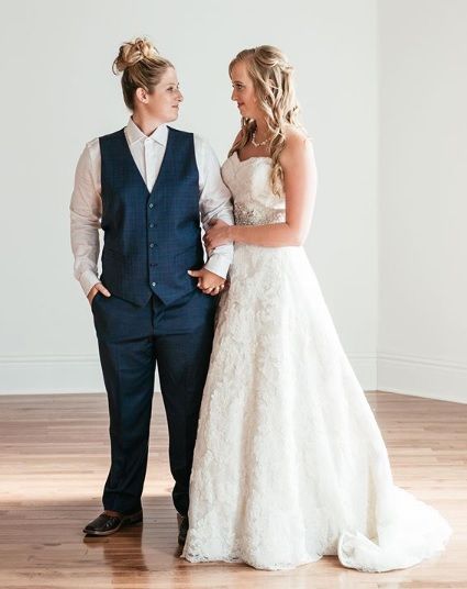 Wedding Ideas, Wedding Outfits, Wedding Dress, Lesbian Wedding Outfits, Lesbian Suit, Tuxedo Women, Suit Dress, Lesbian Wedding, Romantic Art