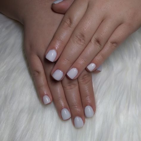 White Acrylic Overlay Acrylic Overlay On Natural Nails Short, Natural Acrylic Overlay Nails, Dip Overlay Nails, Overlay White Nails, Overlay On Real Nails, White Acrylic Overlay, White Acrylic Overlay Nails, Overlay Nails Short, White Overlay Nails