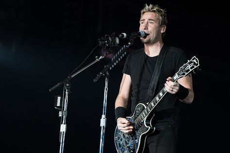 Chad Kroeger Nickelback, How You Remind Me, Chad Kroeger, Rock Artists, The Music Industry, Past Relationships, Relationship Status, Alberta Canada, Lead Singer