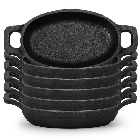 PRICES MAY VARY. Convenient 6 in 1 Package: get 6 mini cast iron servers in one package, nice for serving individual portions or multiple dishes simultaneously, you can prepare a variety of appetizers, desserts, or side dishes all at once, saving you time and effort, and you can share them with others Versatile Oval Shape: the oval shape of our cast iron plate adds a touch of elegance to your table setting, ideal for serving individual portions of casseroles, gratins, or even personal sized pizz Season Cast Iron Pan, Mini Cast Iron Skillet, Small Cast Iron Skillet, Grilled Appetizers, Mini Cast Iron, Fondue Fountain, Cast Iron Cookware Set, Cast Iron Decor, Mini Casseroles