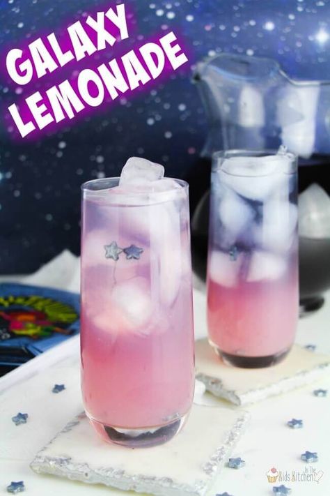 Galaxy Lemonade, Galaxy Crafts, Galaxy Party, Galaxy Cake, Anniversaire Diy, Space Theme Party, Outer Space Party, Moon Party, Lemonade Recipe