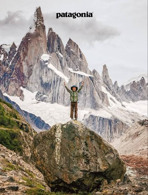 Patagonia Aesthetic, Patagonia Catalog, Plakat Design Inspiration, National Geographic Photography, Patagonia Kids, Vintage Poster Design, 4 Wallpaper, Nat Geo, Adventure Aesthetic