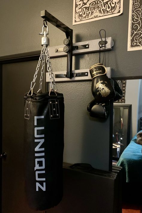 Boxing Gloves, Boxing, Gloves, Black And White, Bedroom, Wall, White, Black