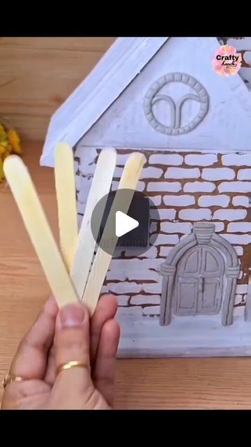 Cardboard House Ideas, Cardboard Christmas House, Carton House, Cardboard Box Houses, Cardboard Ideas, Paper House Template, Cardboard Crafts Diy, House Template, Fairy Crafts