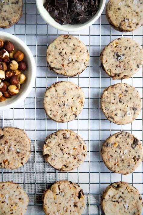 Brown Sugar Shortbread Cookies Recipe, Sugar Shortbread Cookies, Hazelnut Shortbread, Brown Sugar Shortbread, Brown Sugar Cookie Recipe, Hazelnut Recipes, Shortbread Cookies Recipe, Icebox Cookies, Christmas Shortbread