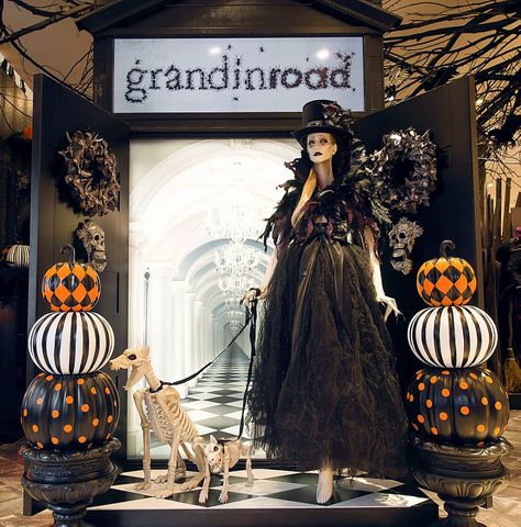 Halloween comes to life at Macy's Herald Square. Don't miss the Grandin Road Halloween Concept shop... or else. Charity Shop Display Ideas, Grandin Road Halloween, Spooky Letters, Antique Bookshelf, Black Crystal Chandelier, Halloween Cans, Halloween Yard Decorations, Halloween Store, Halloween Magic