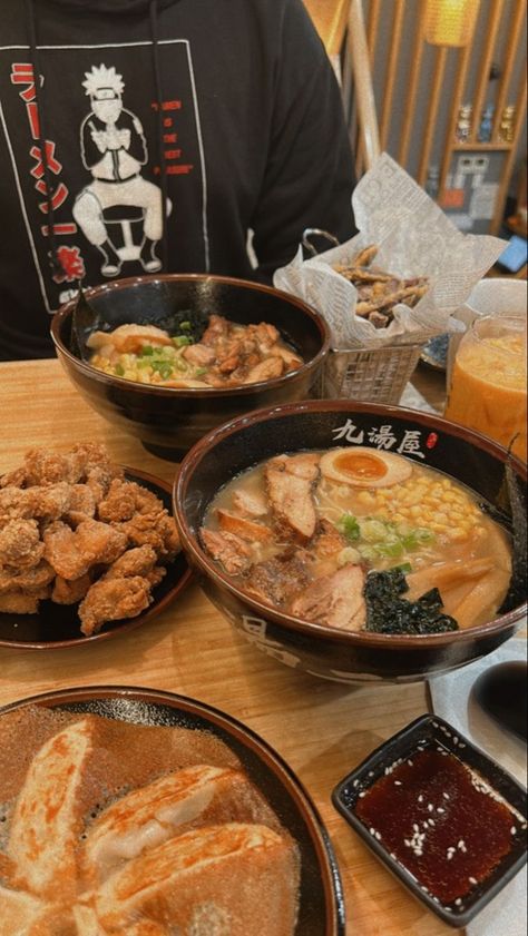 Japanese Food Asethic, Japan Food Aethstetic, Ramen Date Aesthetic, Ramen Restaurant Aesthetic, Japanese Ramen Aesthetic, Ramen Aestethic, Japanese Food Aethstetic, Ramen Aesthetics, Fancy Ramen