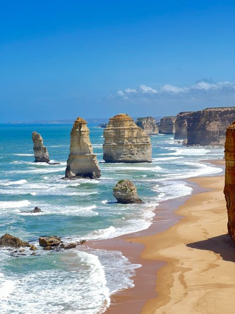 Great ocean road trip 12 apostles 12 Apostles Australia, 12 Apostles, When You Leave, Great Ocean Road, Places To Be, Travel Australia, The Vision, Australia Travel, Beautiful Place