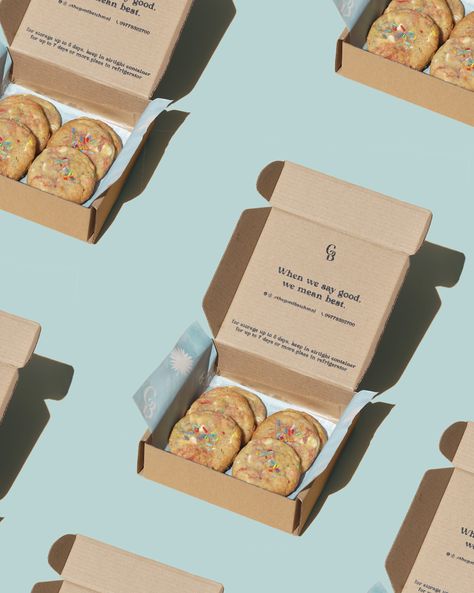 “Our goal is to encourage people to appreciate life, not just in a personal way, but in a shared way with all life around us.” – Emmanuel, founder of The Good Batch MNL. Bakery Packaging Design, Bake Sale Packaging, Bakery Website, Cookie Factory, Wrap Food, Biscuits Packaging, Food Wrapping Paper, Cookies Branding, Baking Packaging