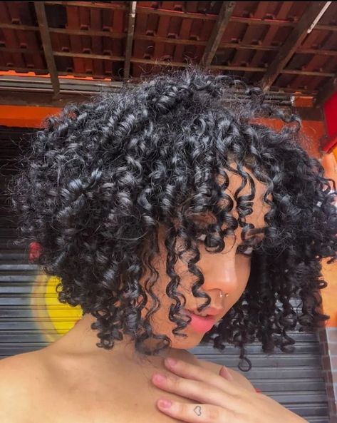 Curly Haircuts Short Layers, 3b Short Hair, Curly Bob With Layers, Natural Hair Cuts For Black Women, Curly Perm Before And After, Short 3b Curly Haircuts, Bob Cut Curly Hair, Short 3b Curly Hair, Short Curly Hair 3b 3c