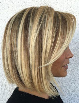 70 Winning Looks with Bob Haircuts for Fine Hair Shoulder Bob Haircuts For Women, Lob Haircut Side Part Straight, Contour Bob Hair, 2023 Bobs With Bangs, Medium Length Hair Fine Straight, Shoulder Length Hair 2023 Trends, Side Bangs Bob Haircut, Shoulder Length Bob With Side Bangs, Updated Bob Hairstyles For Women