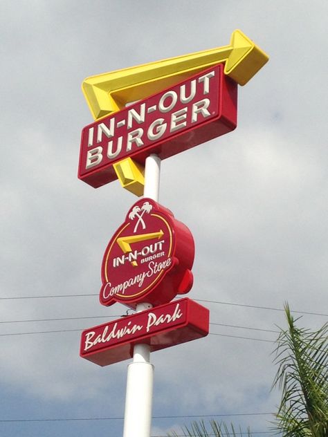 Fastfood Restaurant, Burger Stand, Cherry Pies, In And Out Burger, La Living, In N Out Burger, In-n-out Burger, In N Out, Cali Life