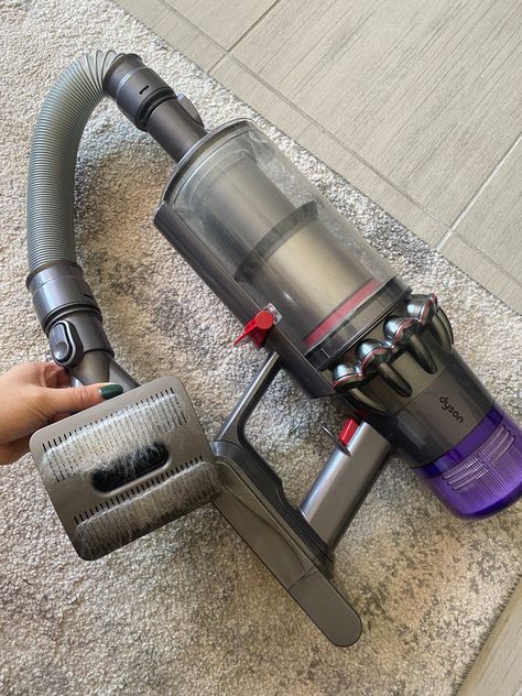 Dyson Vacuum Aesthetic, Dog Grooming Vacuum, Pet Grooming Vacuum, Dyson Pet Vacuum, Dog Hair Vacuum, Dogs At Home, Clean Dyson Vacuum, Professional Pet Grooming Vacuum Kit, Pet Hair Vacuum