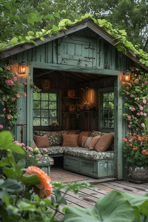 Allotment Garden Ideas, Hygge Garden, Seattle Garden, Cottage Garden Sheds, Desert Camp, Dream Backyard Garden, Backyard Sanctuary, Shed Interior, Garden Nook