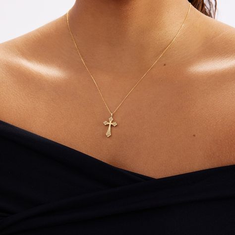 Diamond Gothic Cross Necklace in 14k Solid Gold The cross necklace will be your new favorite with its classic and elegant style. Show everyone the chic woman you are. You'll have: 14k solid gold handcrafted pieces 100% ethical sourced jewelry Size Material: 14k Solid Gold Diamond Type: Natural Diamond Quality:Carat Weight: 0.06 ctwColor: F-GClarity: VS2Cut: Excellent Pendant Height: 23 mm / 0.90 inch Pendant Width: 13 mm / 0.51 inch Chain Style: Cable Chain Chain Length: 18 inch You’ll get a cer Chains With Cross, Gold Necklace With Cross, Pendant Necklace Outfit, Gold Cross Necklace For Women, Catholic Cross Necklace, Cross Pendant Necklace Woman, Gold Diamond Cross Necklace, Gothic Cross Necklace, Dainty Cross Necklace