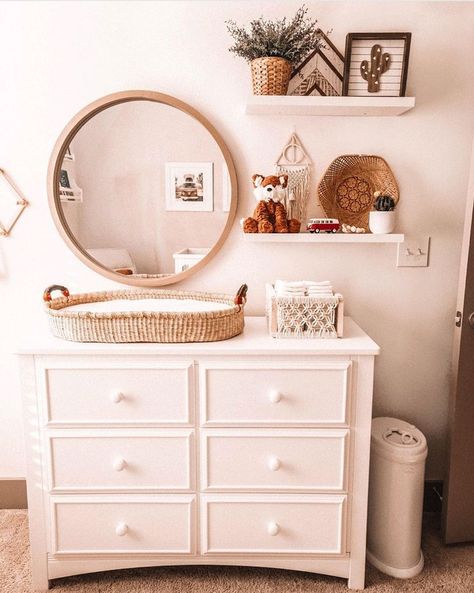 Love everything about this gender neutral natural nursery with boho accents including the changing basket which is a big nursery trend for 2020! Boho Nursery Mirror, Changing Dresser Nursery, Nursery Dresser Decor, Big Nursery, Nursery Mirror, Changing Basket, Baby Nursery Inspiration, Baby Dresser, Nursery Trends