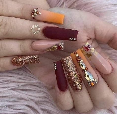 Thanksgiving Nail Designs, Fall Gel Nails, Nails Design With Rhinestones, Fall Acrylic Nails, Thanksgiving Nails, Autumn Nails, Luxury Nails, Fabulous Nails, Coffin Nails Designs