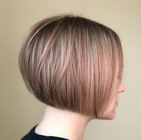 Beautiful Teased Short Bob Cut Short Bobs, Short Choppy Bobs, Asymmetrical Bob Short, Kort Bob, Short Bob Cuts, Hair Pics, Stacked Bob Haircut, Bob Haircut For Fine Hair, Bob Hairstyles For Fine Hair