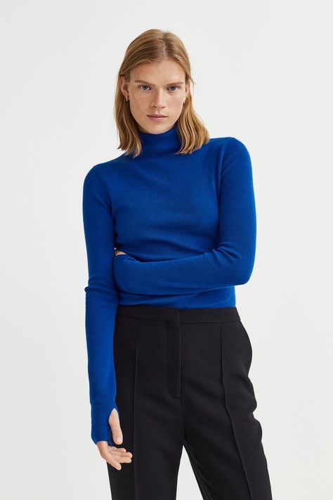 Blue Turtleneck Outfit, Cobalt Blue Outfit, Affordable Work Clothes, Blue Turtleneck, Turtleneck Outfit, Turtleneck Jumper, Fitted Jumper, Turtle Neck Jumper, Extra Long Sleeves