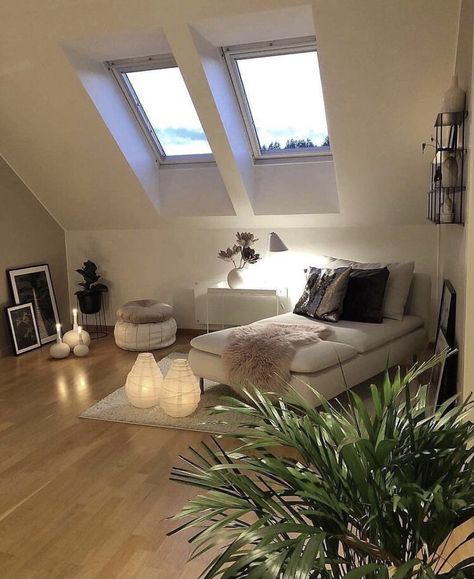 Attic Living Rooms, Small Attic Room, Attic Room Ideas, Home Improvement Loans, Attic Spaces, Loft Room, Inspire Me Home Decor, Attic Rooms, Decor Minimalist