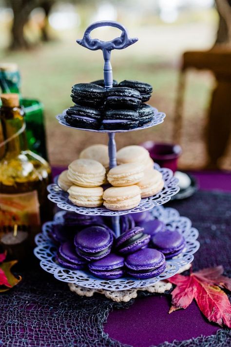 Victorian Tea Party Aesthetic, Gothic Tea Party, Gothic Dinner Party, Tea Party Aesthetic, Gothic Dinner, Halloween Bridal Showers, Halloween Tea Party, Victorian Tea Party, Fairy Tea Parties