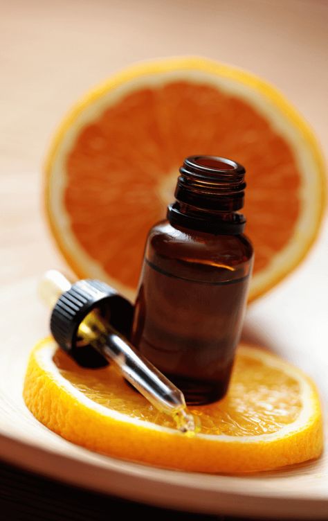 Winter Solstice- DIY Essential Oil Blend Diy Essentials, Citrus Aurantifolia, Sweet Orange Essential Oil, Fair Projects, Science Fair Projects, Diy Essential Oils, Orange Essential Oil, Organic Essential Oils, Orange Oil