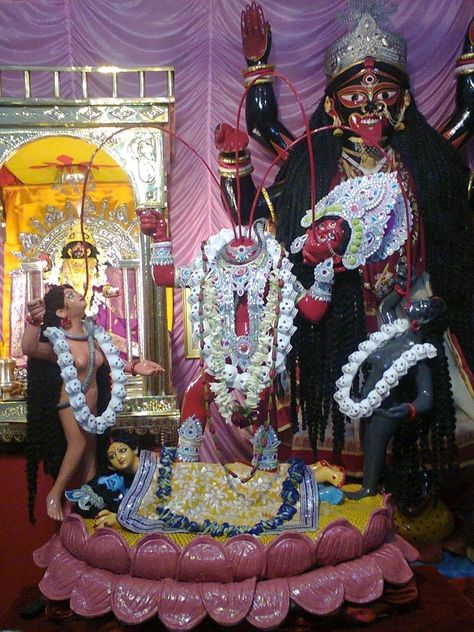 Maa Chinnamasta, Dus Mahavidya, Kali Images, Goddess Kali Images, Kali Maa, Durga Kali, Mother Kali, Beautiful Horses Photography, Maa Kali