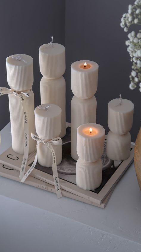 Every candle tells a story with its shape, colour and scent. Our new Hourglass Ribbed  candles remind us of the Roman pillars and Christmas Crackers, which will make them a perfect centrepiece for your Christmas table.   The set is made of two candles - tall and small. Dimensions:  small : 13.5 cm height, 5.5 cm width, 290g.  tall: 23cm height, 5.5 cm width, 520g. Our sculptural candles are designed for decorative purposes.  🌱They are hand poured to order  using eco friendly and vegan friendly Ribbed Candles, Roman Pillars, Candle Minimalist, Large Pillar Candles, Candle Wedding Decor, Candle Wedding, Modern Candles, Aesthetic Candles, Candle Aesthetic