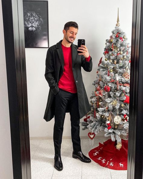 Aesthetic Christmas Outfits, Paris Trip Outfits, Christmas Outfit Aesthetic, Men Aesthetic Outfits, Christmas Outfit Men, Xmas Outfit, Christmas Suit, Xmas Outfits, Christmas Party Outfit