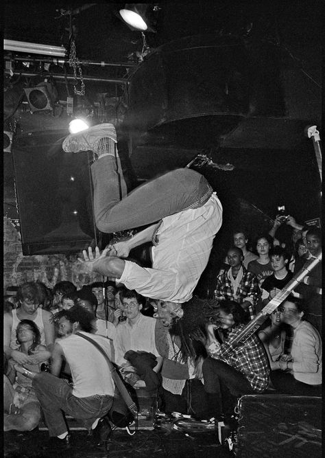 Bad Brains, Hardcore Music, Bad Brain, Punk Aesthetic, Punk Rock Bands, Hardcore Punk, Punk Music, Band Photos, Punk Bands