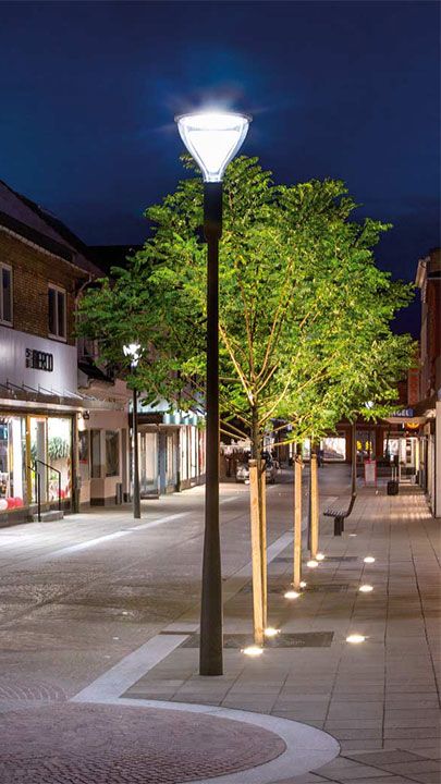 Philips Metronomis LED city street lights are a perfect choice for the urban… Urban Lighting Design, Street Light Design, Streetscape Design, Open Architecture, Photoshop Backgrounds Backdrops, Front Garden Landscape, Philips Lighting, Entrance Gates Design, Blur Background Photography