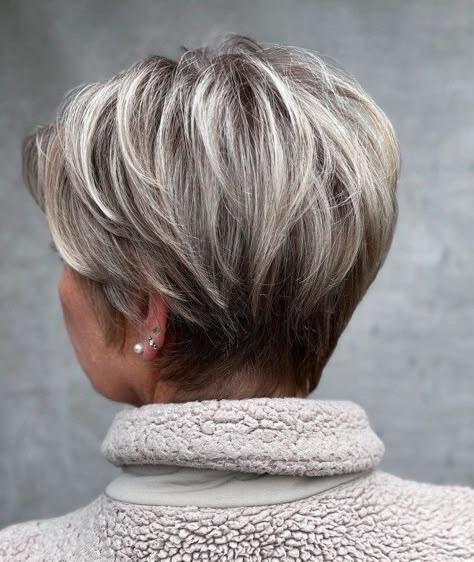 Curling Thick Hair, Stacked Haircuts, Short Choppy Haircuts, Short Sassy Haircuts, Choppy Haircuts, Textured Haircut, Short Silver Hair, Short Shag Hairstyles, Hair Adviser