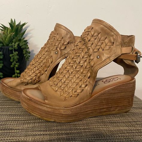 New As98 37 Newbury Leather Wedge Sandal In Tan Weave Design, Platform Wedge. Adjustable Buckle Fits Us 6.5-New, No Tags Flowers Garden, Shoe Making, Shoes Collection, Beauty Clothes, Iris Flowers, Leather Wedge Sandals, Platform Wedge, Womens Wedges, Leather Wedges