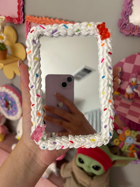 White standing mirror with gummy bears and colorful sprinkles size is 6x4 inches Candy Mirror Frame, White Standing Mirror, Faux Cake, Photo Signature, Diy Miniatures, Cake White, Products Photography, Jewelry Box Diy, Diy Bedroom