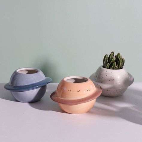 Natural Ceramic, Ceramic Succulent, Ceramic Texture, Cerámica Ideas, Clay Diy Projects, Tanah Liat, Keramik Design, Ceramic Flower Pots, Ceramic Plant Pots