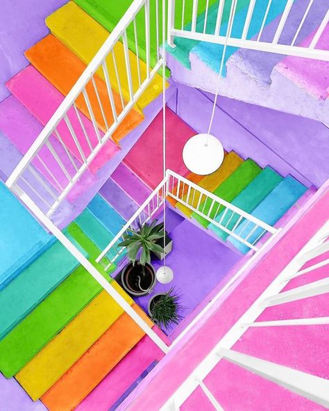 Rainbow Rooms, Rainbow Aesthetics, In Rainbows, Frozen Toys, Collage Des Photos, Rainbow House, Rainbow Pictures, Colorful Places, Colorful Aesthetic