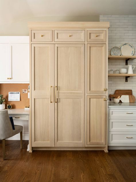 Heights Road Residence - Transitional - Kitchen - New York - by Z+ Interiors | Houzz Bleached White Oak, White Oak Kitchen Cabinets, White Oak Cabinets, Floor To Ceiling Cabinets, White Oak Kitchen, Kitchen New York, Built In Cabinet, Two Tone Kitchen, Built In Refrigerator