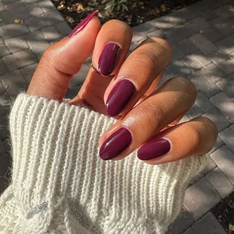 Cherry Mocha Nails, Mocha Nails, Cranberry Nails, Cherry Mocha, Berry Nails, Maroon Nails, February Nails, Smink Inspiration, Makijaż Smokey Eye