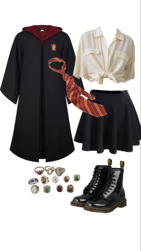 Harry Potter Griffoendor Outfits, Gryffindor Uniform Female Aesthetic, Auradon Prep Outfit, Grifindor Aestethic Outfits, Grifindor Outfit, Hogwarts Inspired Outfits Gryffindor, Gryffindor Outfit Uniform, Hogwarts Party Outfit, Harry Potter Inspired Outfits Gryffindor