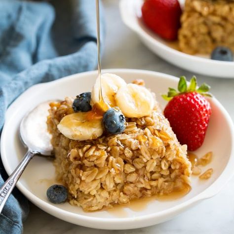 Amish Baked Oatmeal Recipe - Cooking Classy Overnight Baked Oatmeal, Amish Baked Oatmeal, Basic Overnight Oats Recipe, Amazing Drinks, Baked Oatmeal Recipe, Restaurant Lunch, Dessert Breakfast, Baked Oatmeal Recipes, Oatmeal Recipe