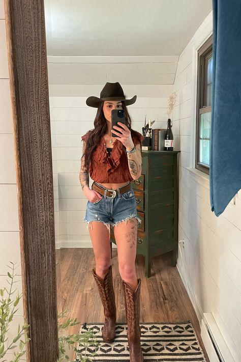 FP One Naya Top curated on LTK Ootd Yearbook, Outfit Vaquera, Farm Girl Outfits, Yellowstone Style, Country Jam, Cowgirl Summer, Interesting Fashion, Cowgirl Boots Outfit, Cowgirl Stuff