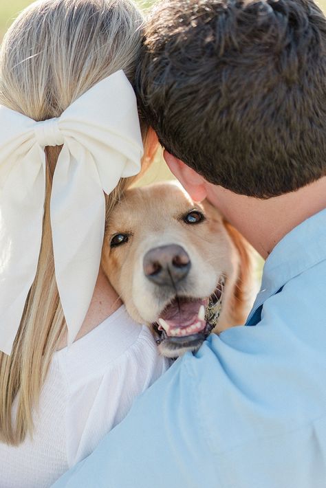 Boulder Engagement Photos with an Adorable Dog - Engagement near Boulder Colorado Cute Engagement Pictures With Dog, Photography Poses Couples With Dogs, Engagement Photos With Dog And Cat, Engagement Announcement Photos With Dog, Photos With Puppy Ideas, Christmas Card With Dogs Couple, Couple With Dog Fall Photos, Christmas Dog And Owner Pictures, Engagement Shoots With Dogs