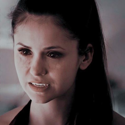 No Humanity Elena, Elena Costume, No Humanity, Vampire Face, Freya Mikaelson, Stefan And Caroline, Katerina Petrova, Damon And Stefan, Vampire Diaries Damon