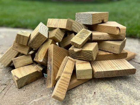 Simple and Stylish Scrap Wood Projects in 2024 - Tidy Fox Den Leftover Wood Projects Scrap 2x4, Leftover Lumber Projects Scrap, Tiny Scrap Wood Projects, Crafts Using Scrap Wood, Triangle Wood Scrap Crafts, Diy 4x4 Wood Projects, 2x10 Projects Wood, Wood Scrap Art, Scrap Lumber Projects Diy